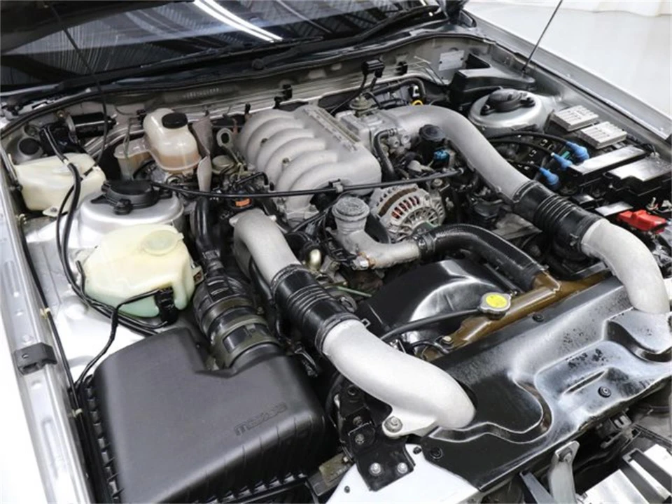 1995 Mazda JC Cosmo - Image 21 of 31