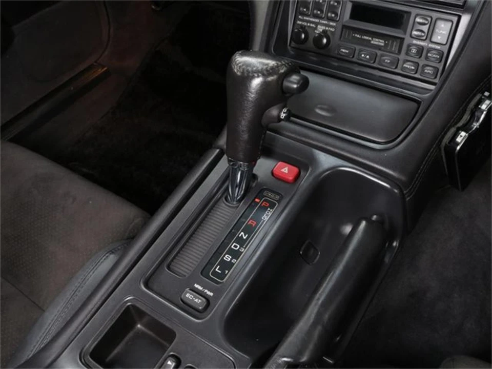 1995 Mazda JC Cosmo - Image 13 of 31