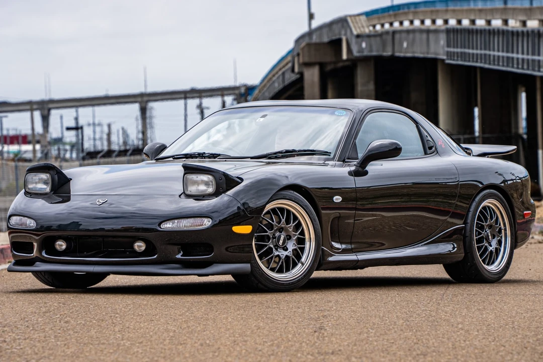 1995 Mazda RX-7 FD - Image 1 of 31