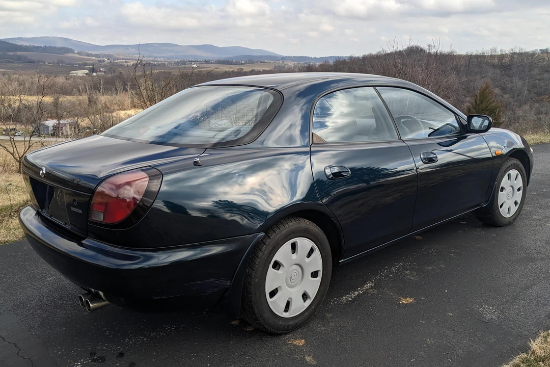1995 Mazda Lantis - Image 4 of 31