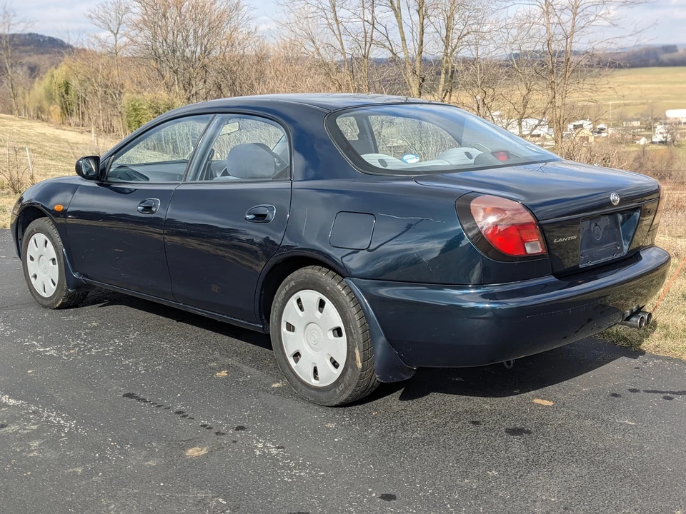 1995 Mazda Lantis - Image 11 of 31
