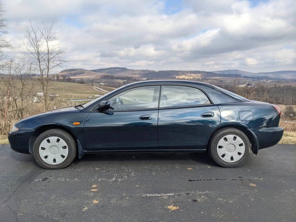 1995 Mazda Lantis - Image 10 of 31