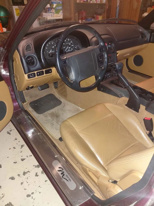 1995 Mazda NA MX-5 Miata - Image 4 of 5