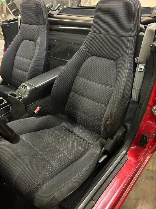1995 Mazda NA MX-5 Miata - Image 11 of 18