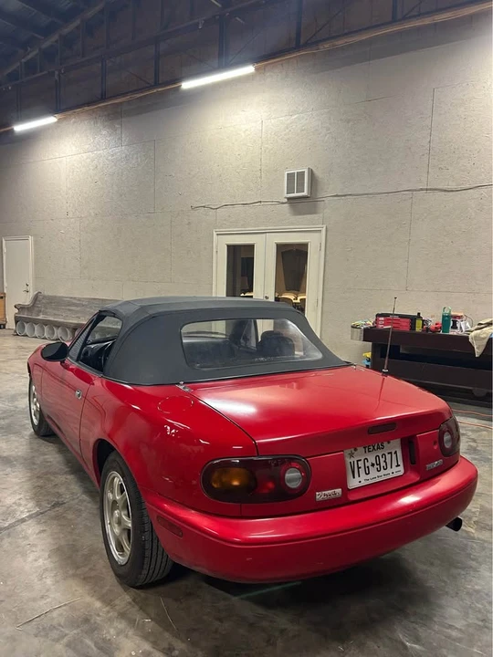 1995 Mazda NA MX-5 Miata - Image 6 of 18