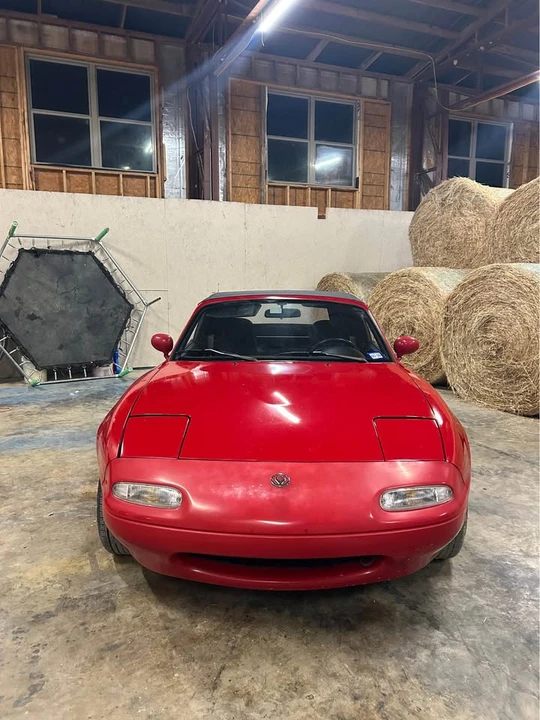 1995 Mazda NA MX-5 Miata - Image 2 of 18