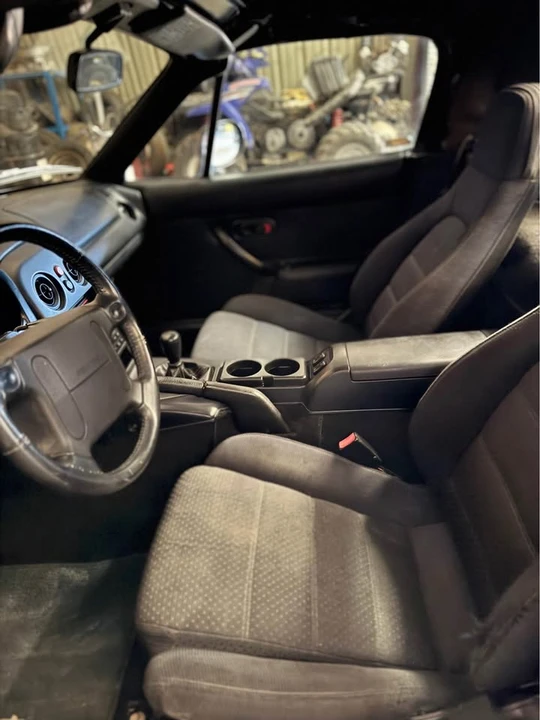 1995 Mazda NA MX-5 Miata - Image 7 of 9