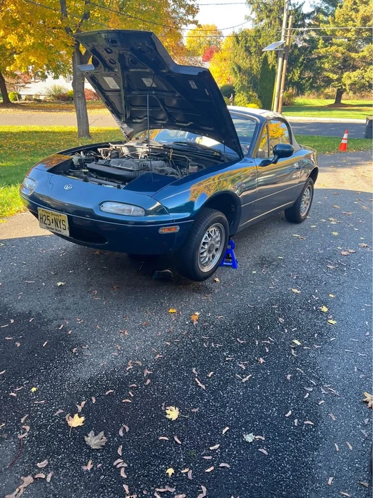 1995 Mazda NA MX-5 Miata - Image 5 of 12