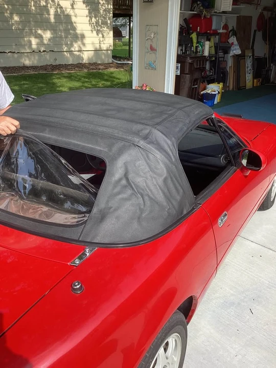 1995 Mazda NA MX-5 Miata - Image 9 of 10