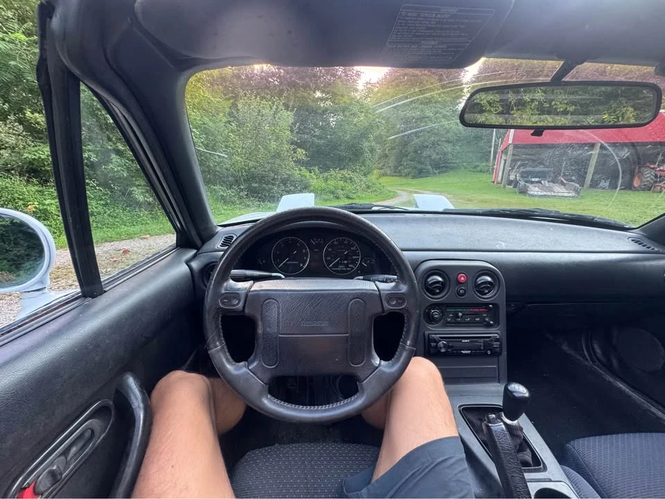 1995 Mazda NA MX-5 Miata - Image 6 of 12