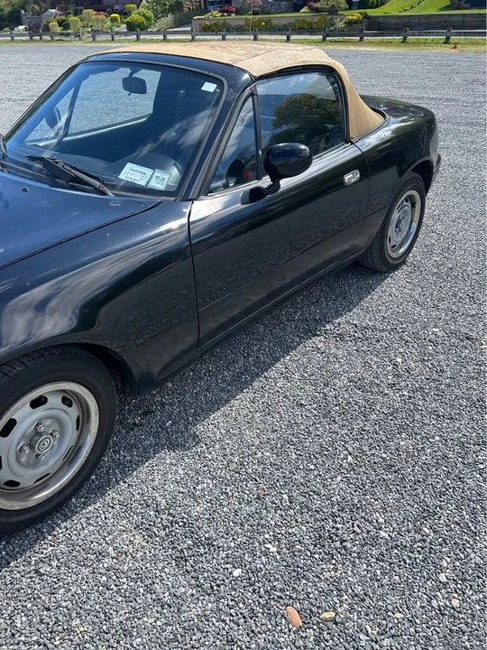 1995 Mazda NA MX-5 Miata - Image 3 of 6