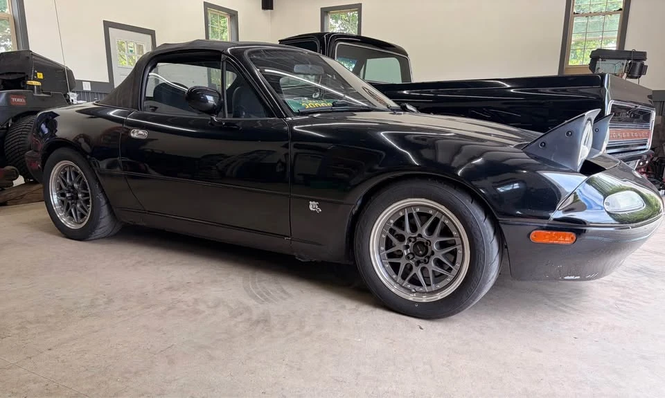 1995 Mazda NA MX-5 Miata - Image 8 of 10