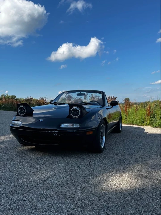 1995 Mazda NA MX-5 Miata - Image 2 of 10