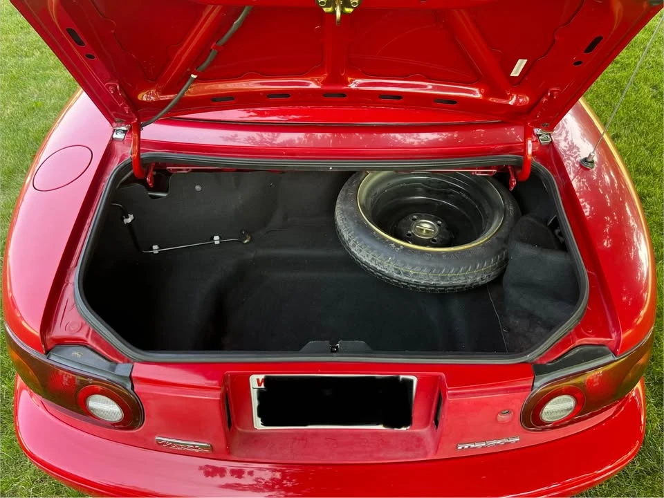 1995 Mazda NA MX-5 Miata - Image 5 of 12