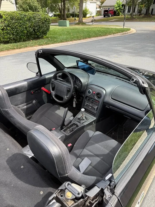 1995 Mazda NA MX-5 Miata - Image 7 of 12