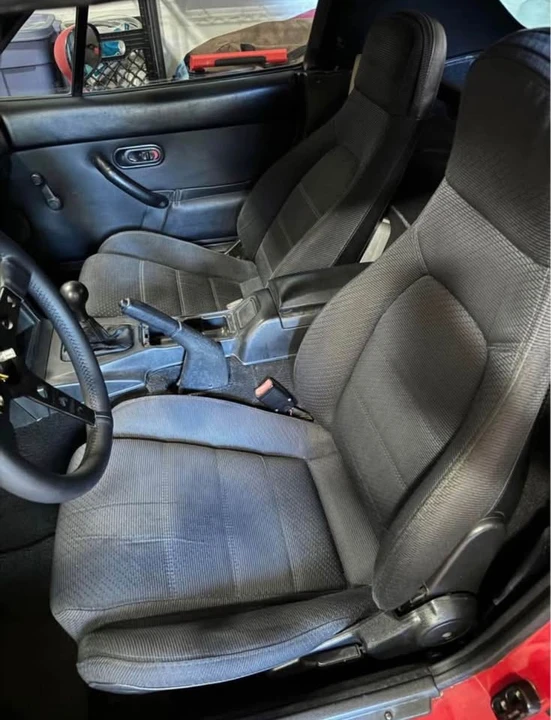 1995 Mazda NA MX-5 Miata - Image 4 of 4