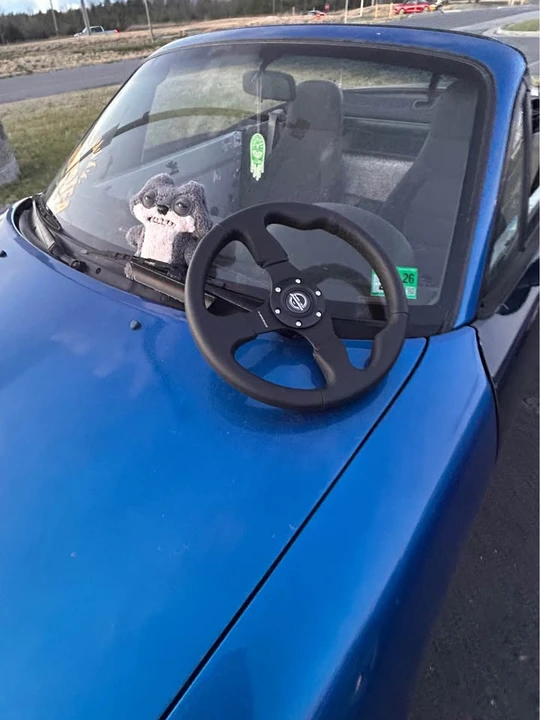 1995 Mazda NA MX-5 Miata - Image 4 of 15
