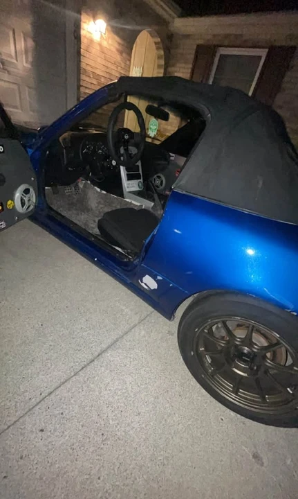 1995 Mazda NA MX-5 Miata - Image 9 of 15