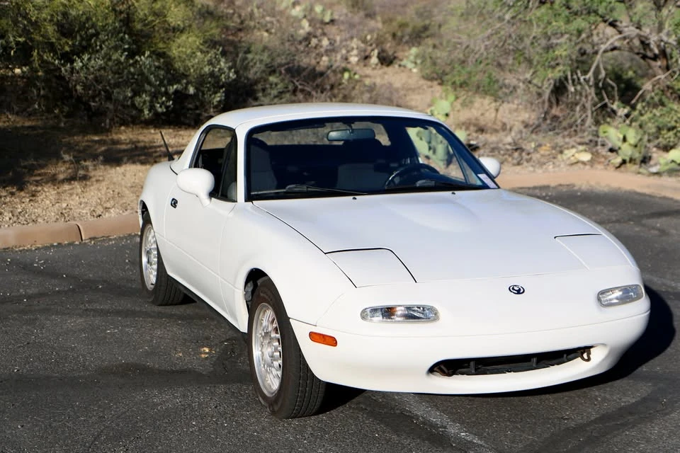 1995 Mazda NA MX-5 Miata - Image 2 of 15
