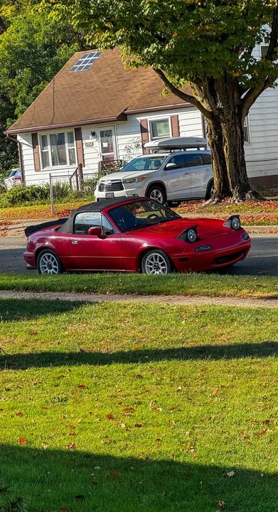 1995 Mazda NA MX-5 Miata - Image 6 of 8