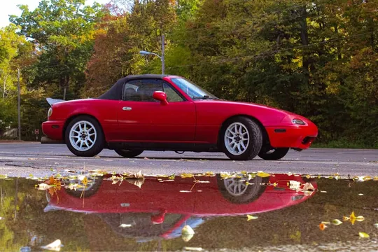 1995 Mazda MX-5 Miata Convertible