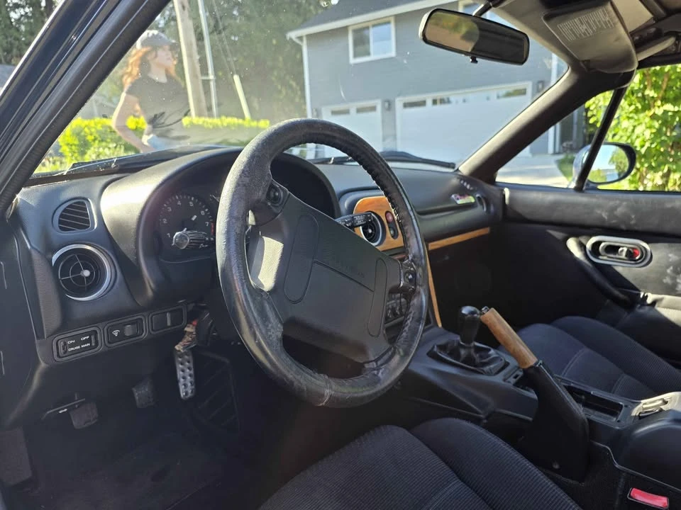 1995 Mazda NA MX-5 Miata - Image 10 of 20