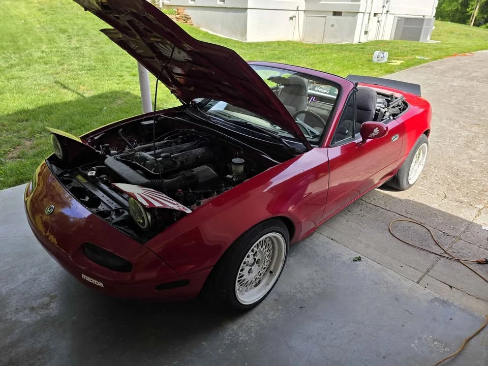 1995 Mazda NA MX-5 Miata - Image 6 of 13