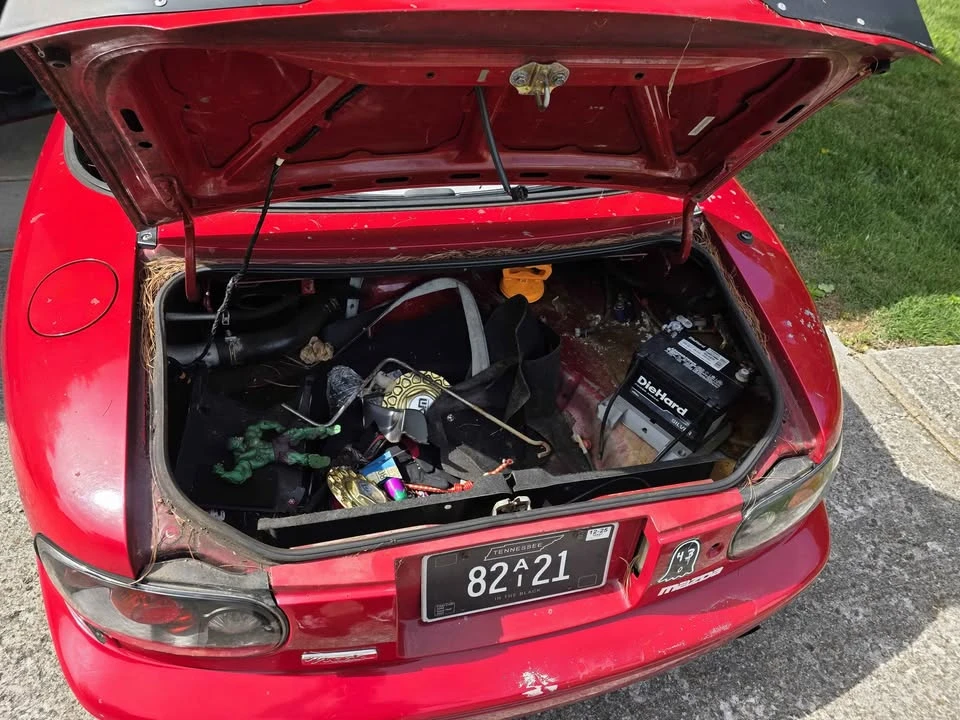 1995 Mazda NA MX-5 Miata - Image 12 of 13