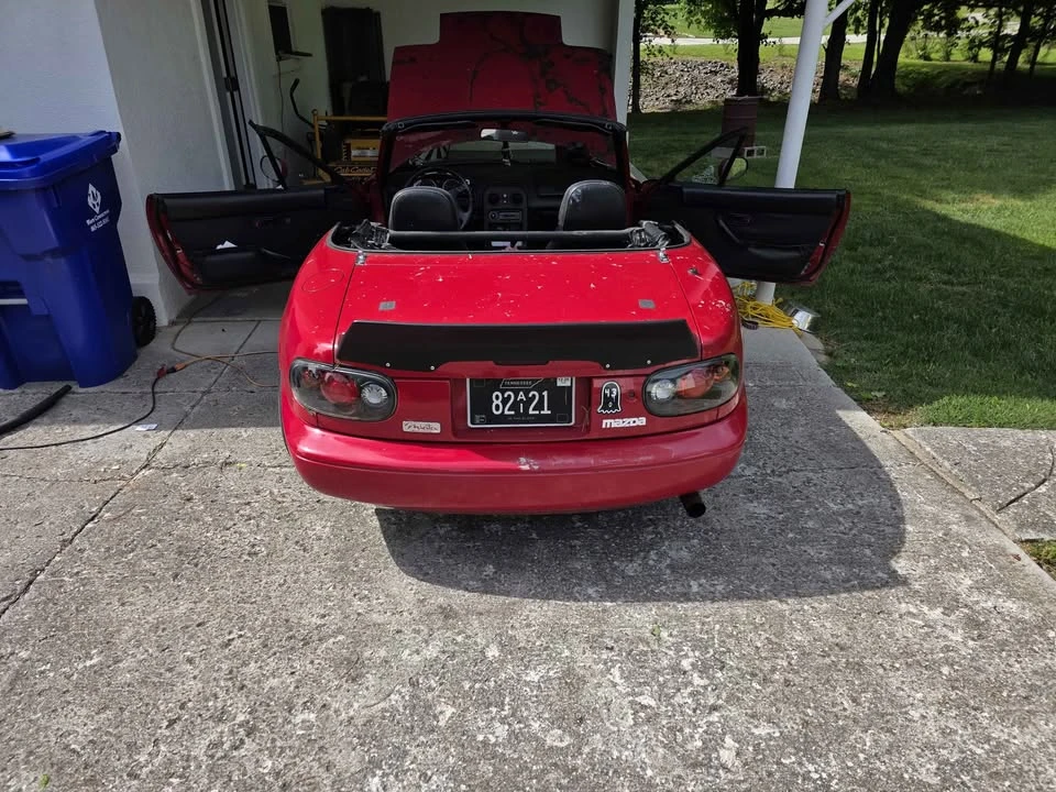 1995 Mazda NA MX-5 Miata - Image 11 of 13