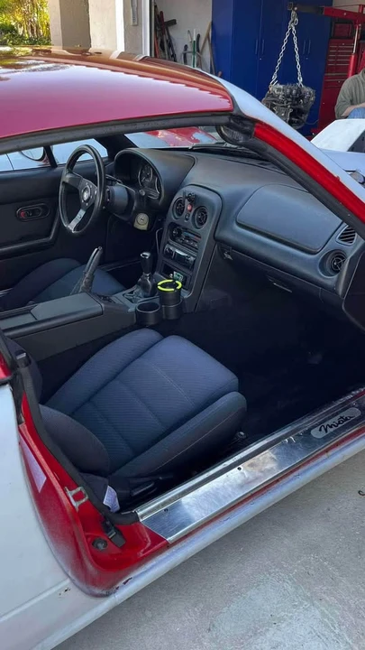 1995 Mazda NA MX-5 Miata - Image 4 of 9