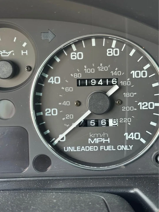 1995 Mazda NA MX-5 Miata - Image 6 of 17