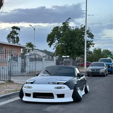 1995 Mazda MX-5 Convertible