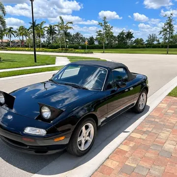 1995 Mazda MX-5 Miata Convertible