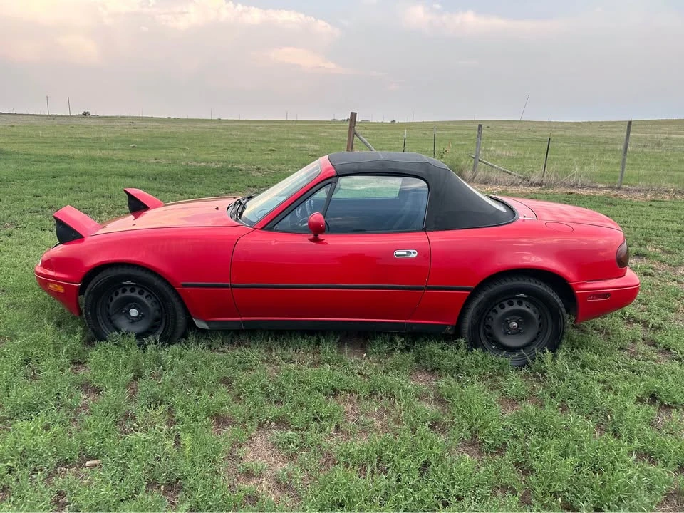 1995 Mazda NA MX-5 Miata - Image 2 of 8
