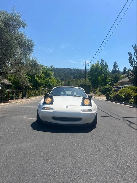 1995 Mazda NA MX-5 Miata - Image 6 of 20