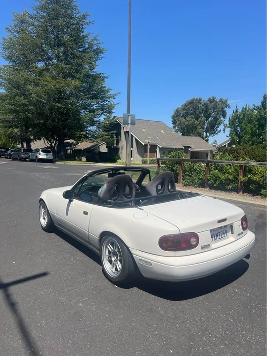 1995 Mazda NA MX-5 Miata - Image 7 of 20