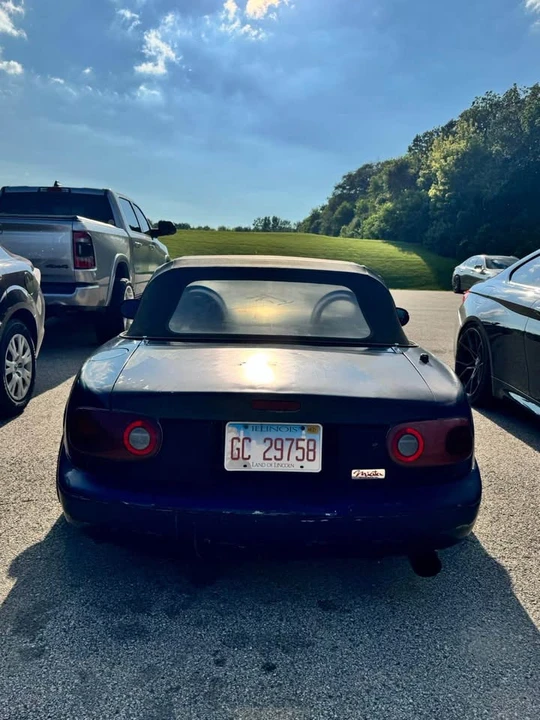 1995 Mazda NA MX-5 Miata - Image 3 of 8