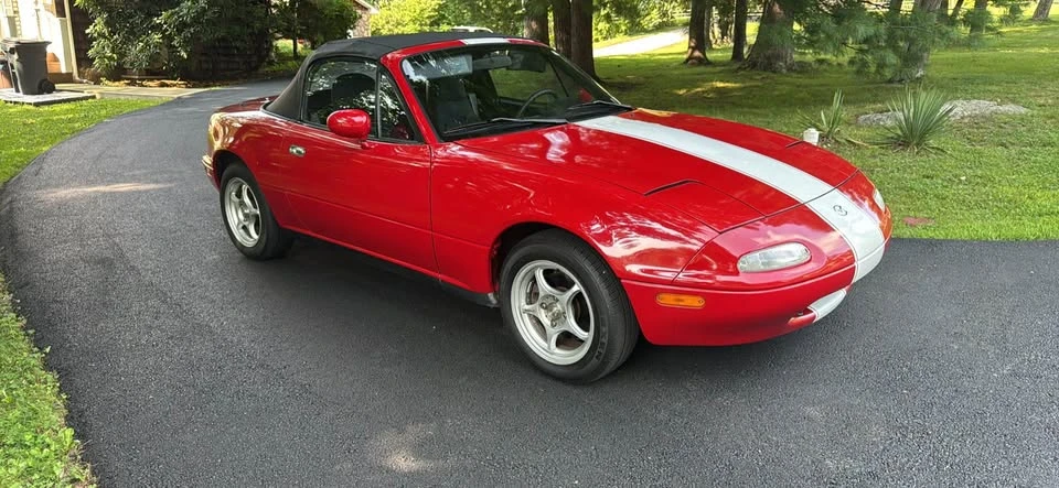 1995 Mazda NA MX-5 Miata - Image 13 of 15