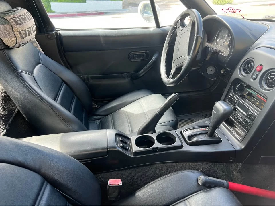 1995 Mazda NA MX-5 Miata - Image 7 of 8