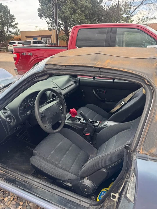 1995 Mazda NA MX-5 Miata - Image 5 of 13