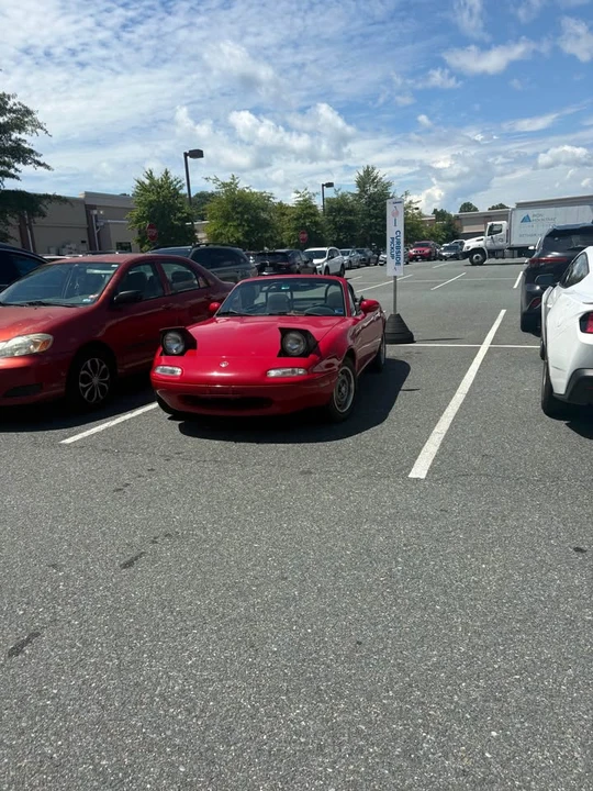 1995 Mazda NA MX-5 Miata - Image 2 of 6