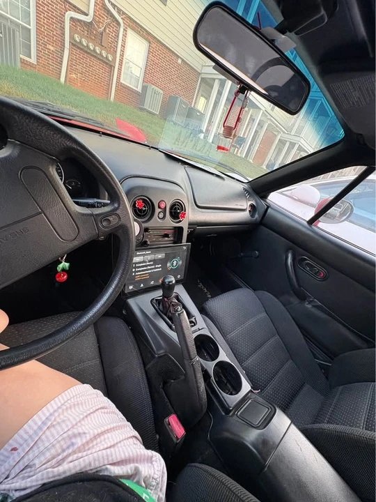 1995 Mazda NA MX-5 Miata - Image 4 of 6
