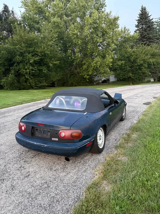 1995 Mazda NA MX-5 Miata - Image 5 of 12