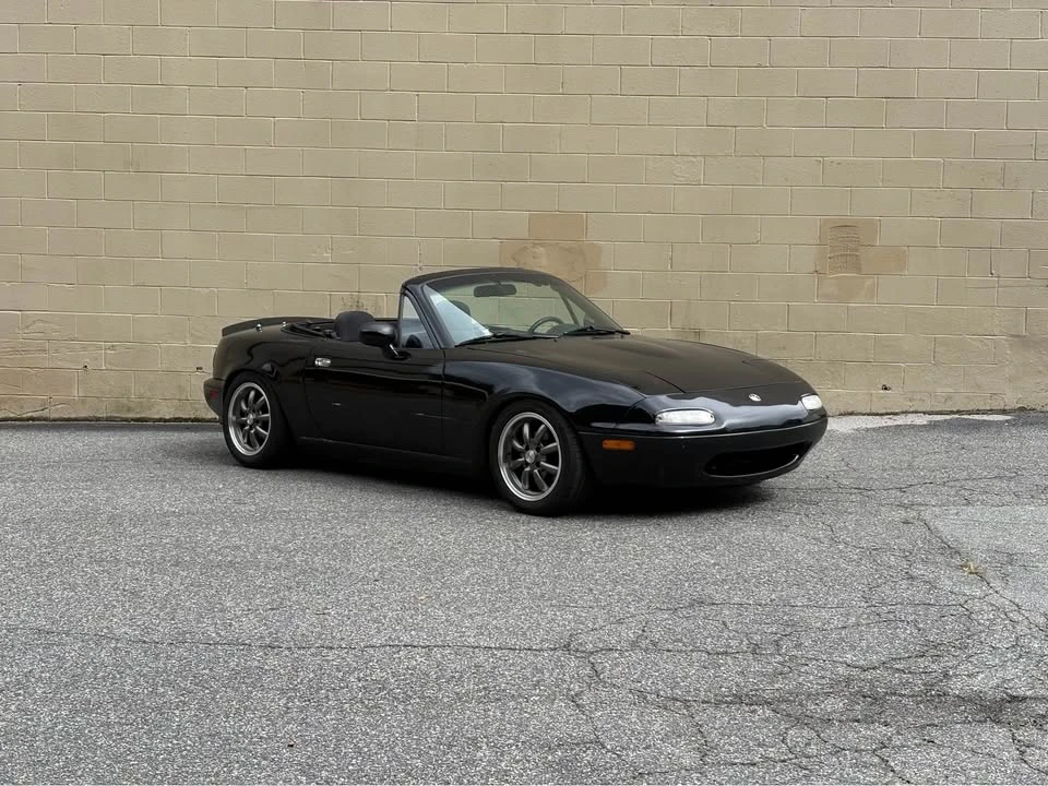 1995 Mazda NA MX-5 Miata - Image 2 of 20