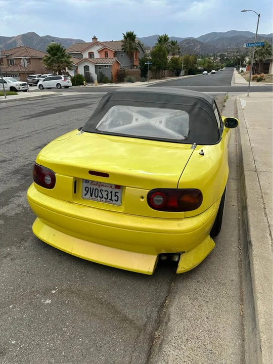 1995 Mazda NA MX-5 Miata - Image 4 of 8