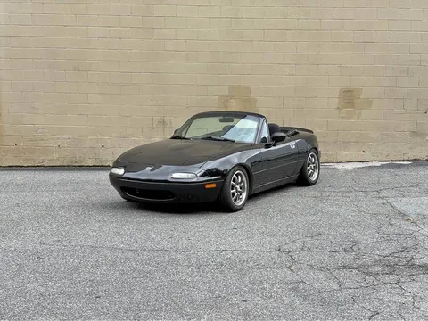 1995 Mazda MX-5 Convertible 2D