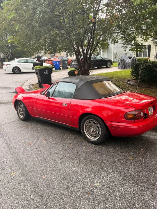 1995 Mazda NA MX-5 Miata - Image 2 of 11