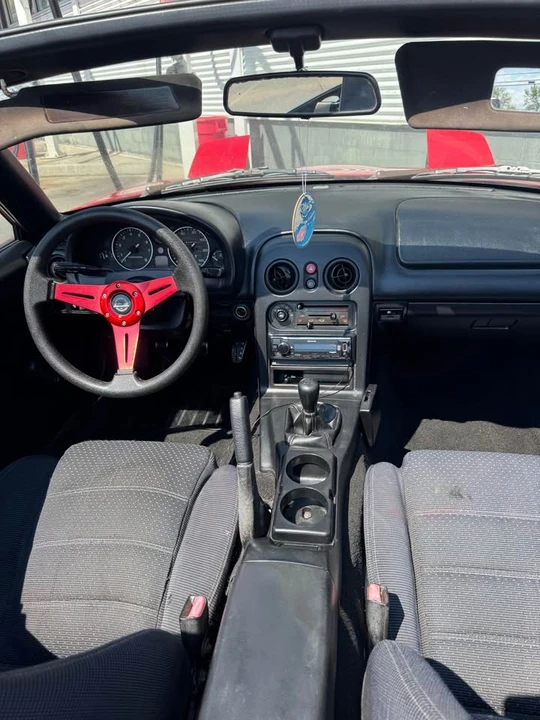 1995 Mazda NA MX-5 Miata - Image 16 of 19