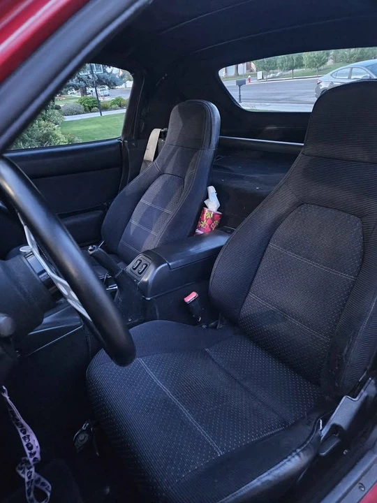1995 Mazda NA MX-5 Miata - Image 12 of 15