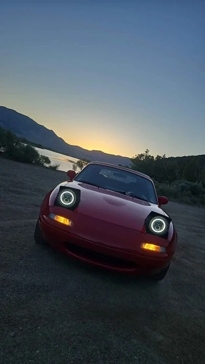 1995 Mazda NA MX-5 Miata - Image 5 of 15